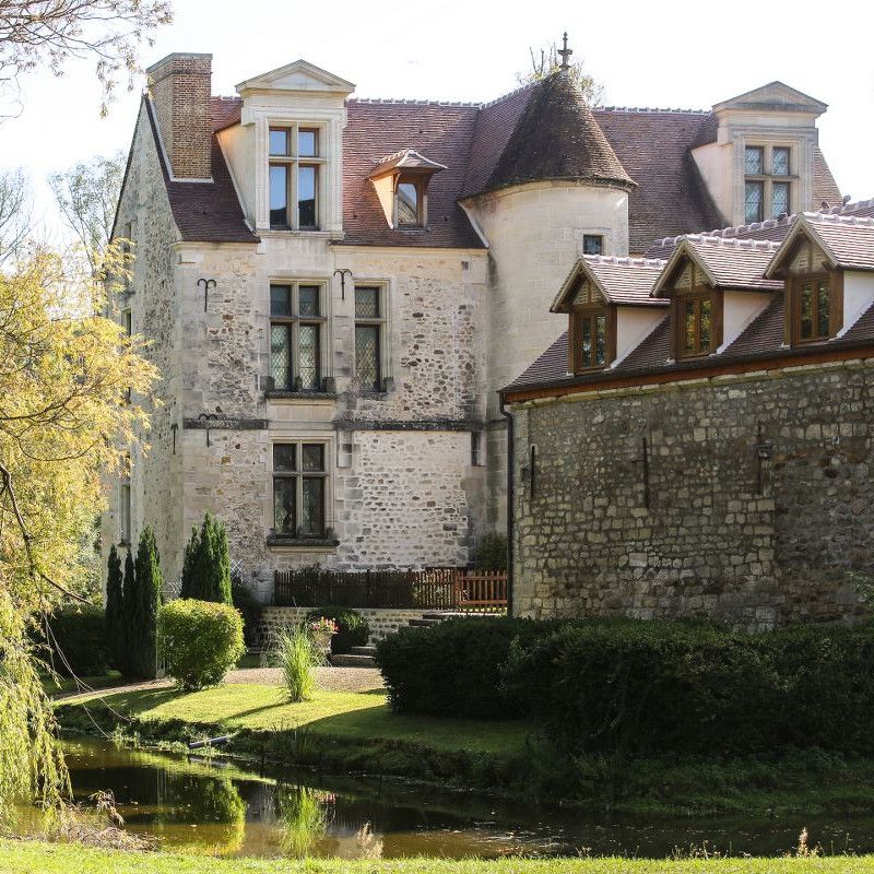 RÉAMÉNAGEMENT DU CHÂTEAU DE PONTARMÉ